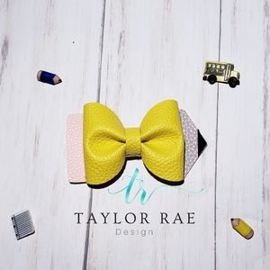 Crayon and pencil bows